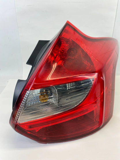 2012-2014 FORD FOCUS HATCHBACK REAR RIGHT SIDE TAILLIGHT TAIL LAMP ASSY OEM