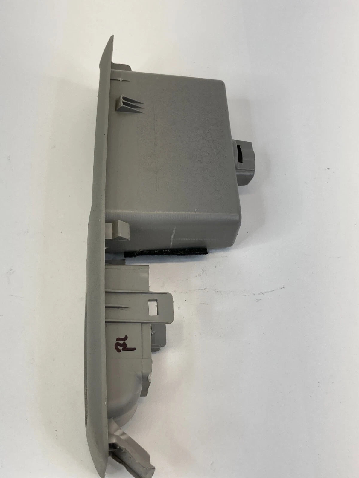 2008-2013 NISSAN ROGUE REAR LEFT DOOR SWITCH COVER TRIM 82961-JM00A OEM