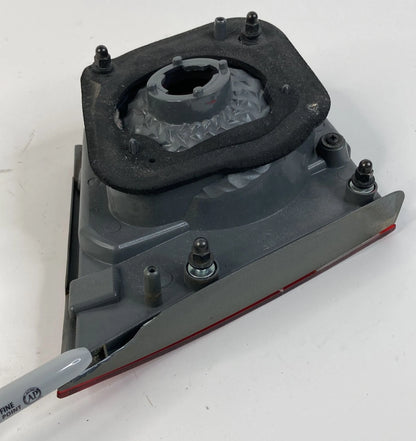 2011-2016 CHEVROLET CRUZE REAR RIGHT PASSENGER SIDE TAIL LIGHT TRUNK TAILLIGHT