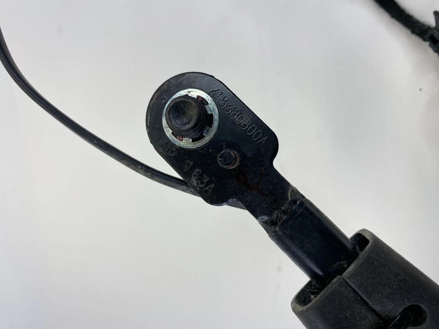 11-16 CHEVY CRUZE 16 CRUZE LIMITED FRONT RIGHT SIDE SEAT BELT BUCKLE 618680800A