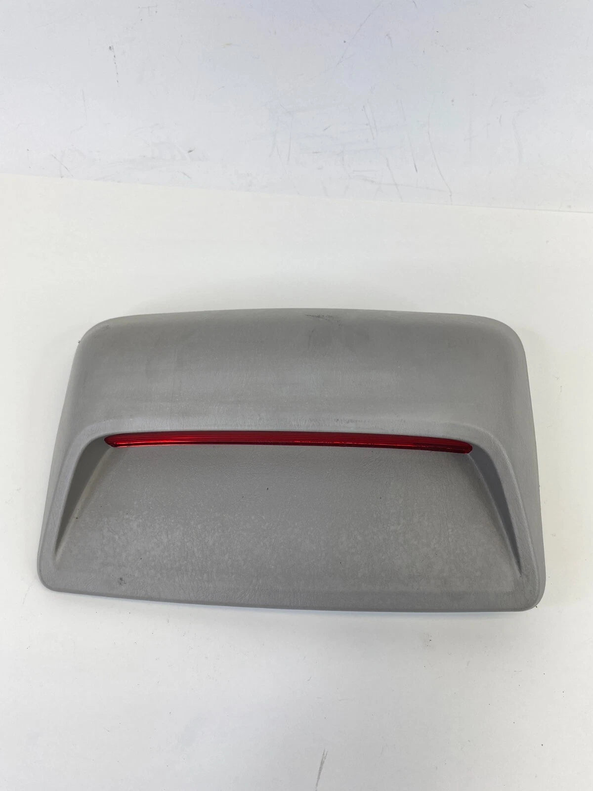 2002 2003 LEXUS ES300 2004-2006 ES330 REAR THIRD BRAKE STOP LIGHT LAMP 128B77458