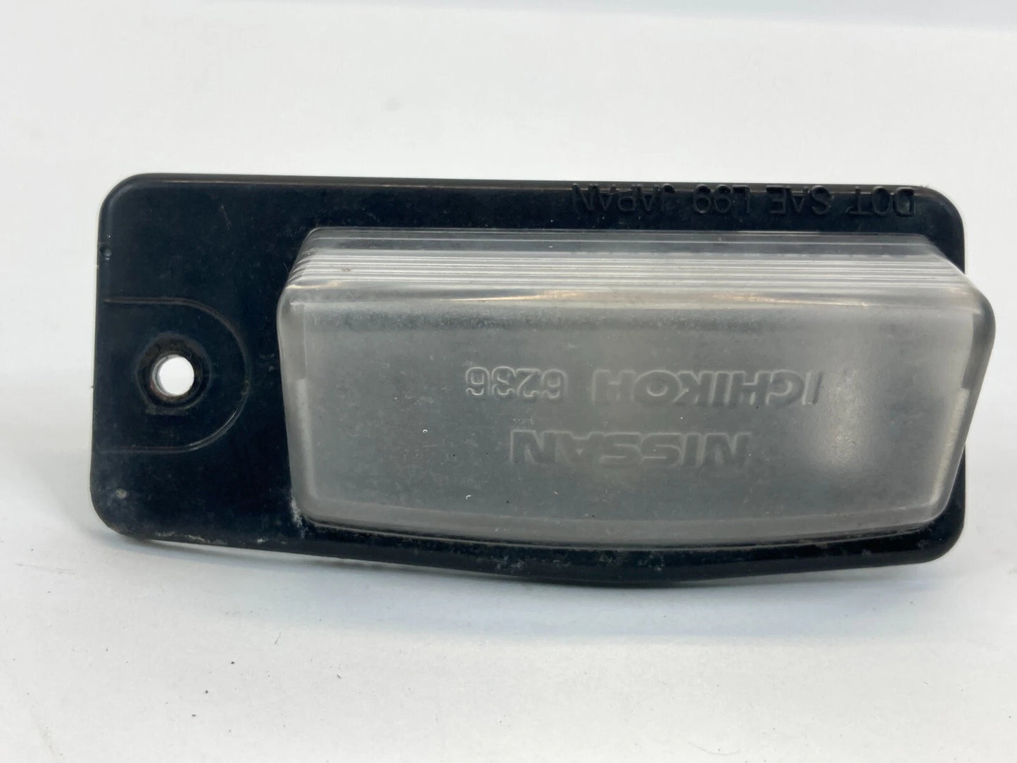 2007-2010 NISSAN SENTRA SEDAN REAR TRUNK LICENSE LIGHT LAMP ASSEMBLY OEM