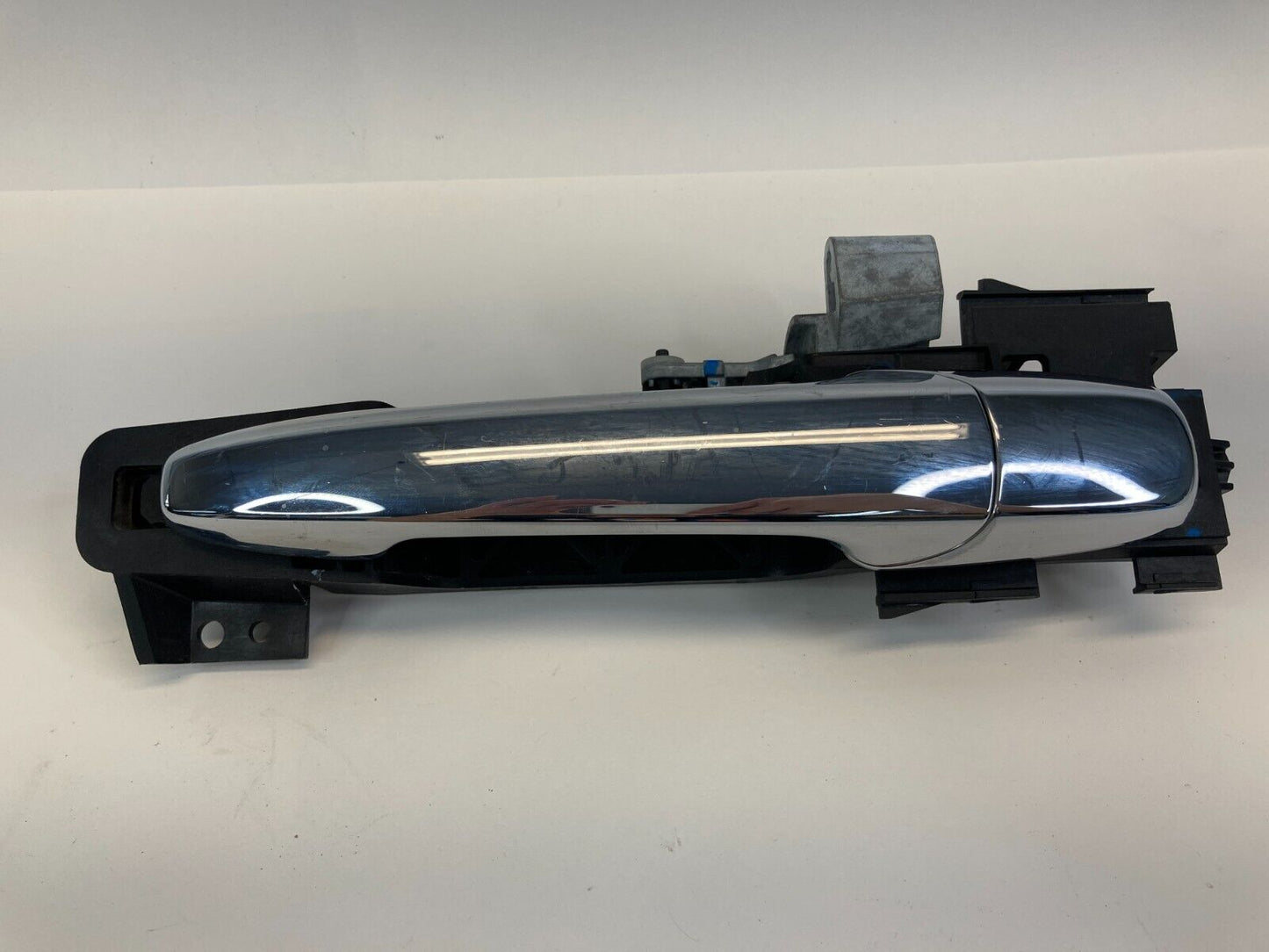 2009-2012 Ford Flex Rear Left Back Side Exterior Door Handle Chrome 8A83-7426685