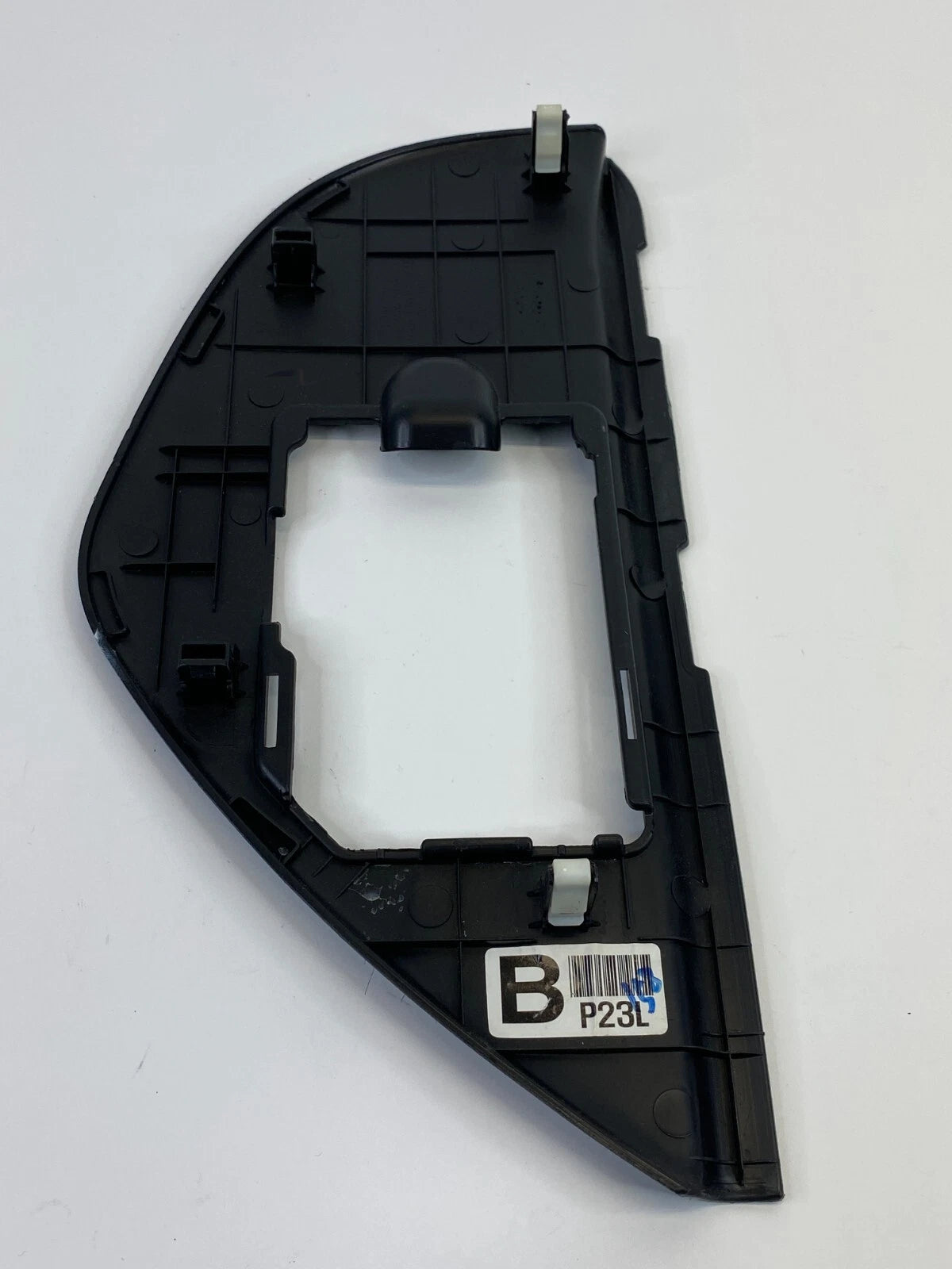2007-2010 HYUNDAI ELANTRA SEDAN DASH LEFT DRIVER END CAP COVER PAD TRIM PANEL