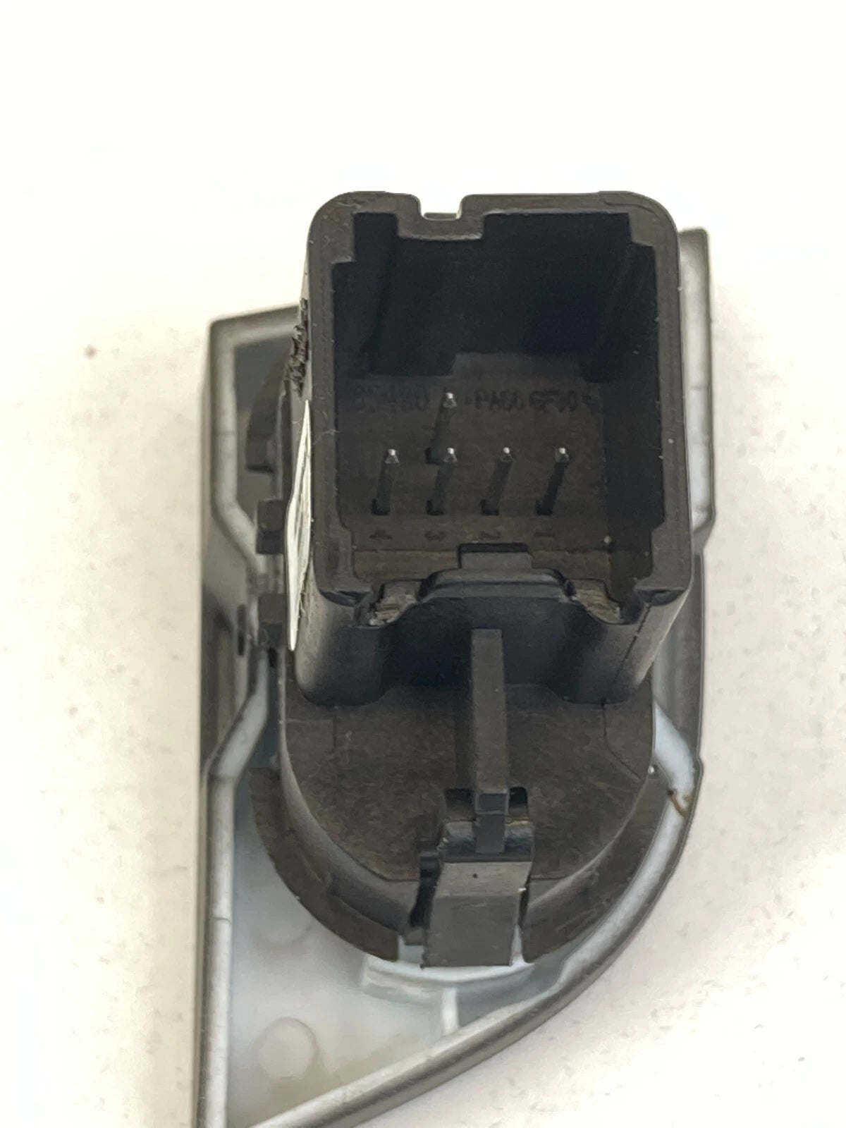 2010-2019 LINCOLN MKT FRONT LEFT DRIVER SIDE FOOT PEDAL HEIGHT ADJUSTER SWITCH