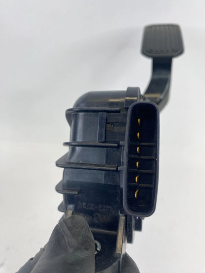 2007-2009 LEXUS RX350 04-09 RX330 GAS ACCELERATOR PEDAL TRAVEL SENSOR 7812008020