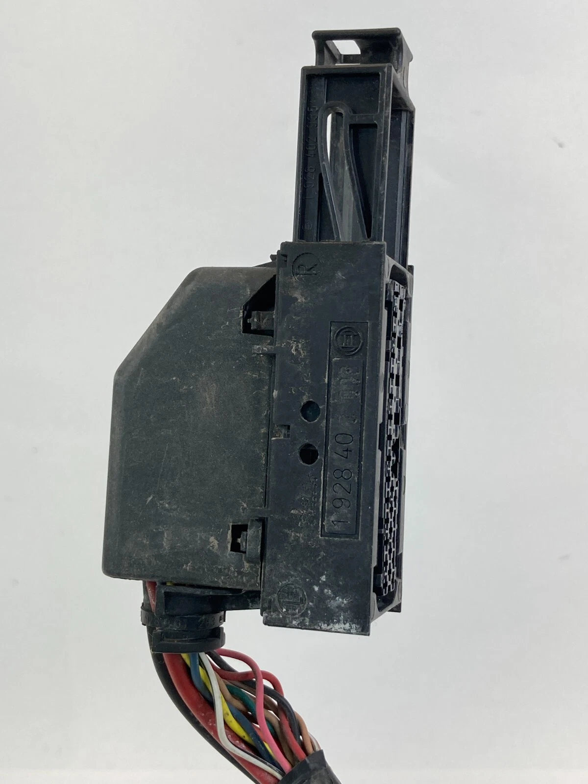 2004-2007 SATURN VUE ABS PUMP ANTI LOCK BRAKE CONNECTOR PLUG HARNESS 1928402824