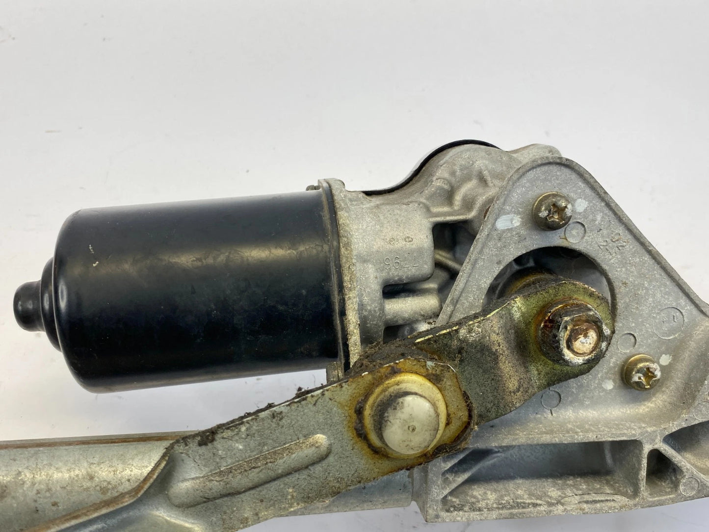 2002-2006 NISSAN ALTIMA FRONT WINDSHIELD WIPER MOTOR W/ LINKAGE 28810-7Y005 OEM