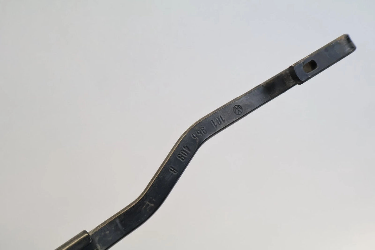 1998-2010 VOLKSWAGEN BEETLE FRONT LEFT & RIGHT WINDSHIELD WIPER ARM SET OEM
