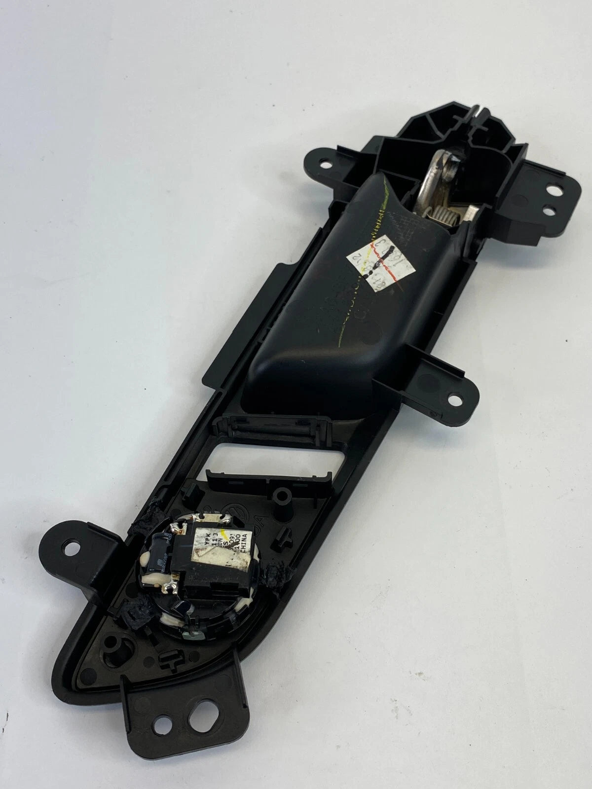 2012-2015 VOLKSWAGEN PASSAT REAR LEFT SIDE INTERIOR DOOR HANDLE 561839019 OEM
