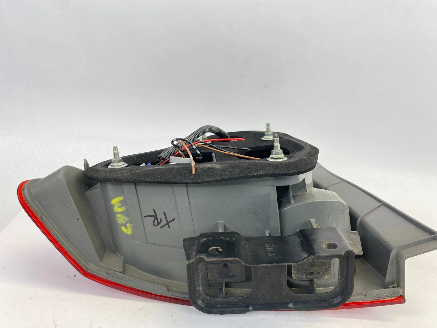 2009 2010 2011 HONDA CIVIC SEDAN RIGHT PASSENGER OUTER TAILLIGHT TAIL LIGHT OEM