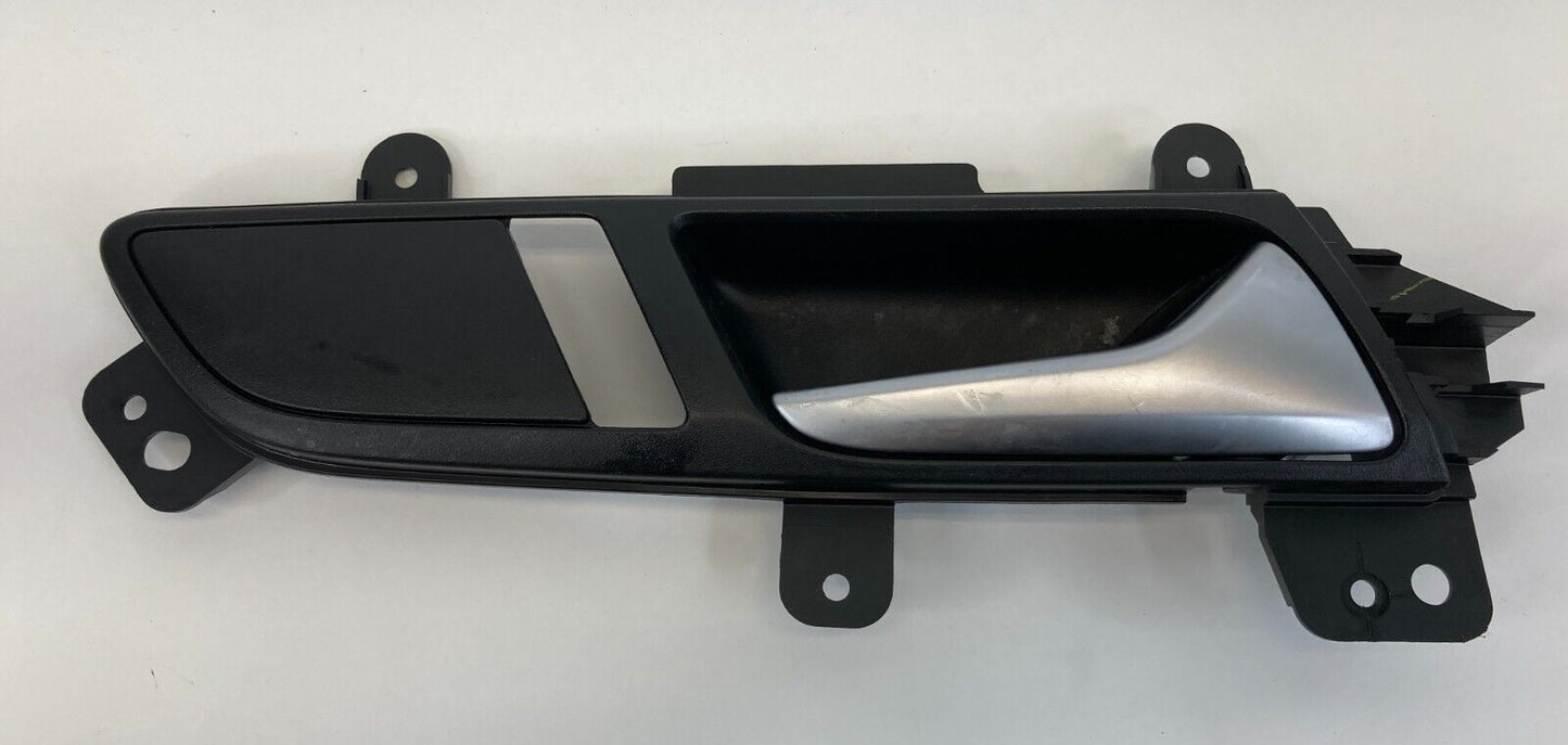 2012-2015 Volkswagen Passat Front Right Side Interior Door Handle 561837114 OEM