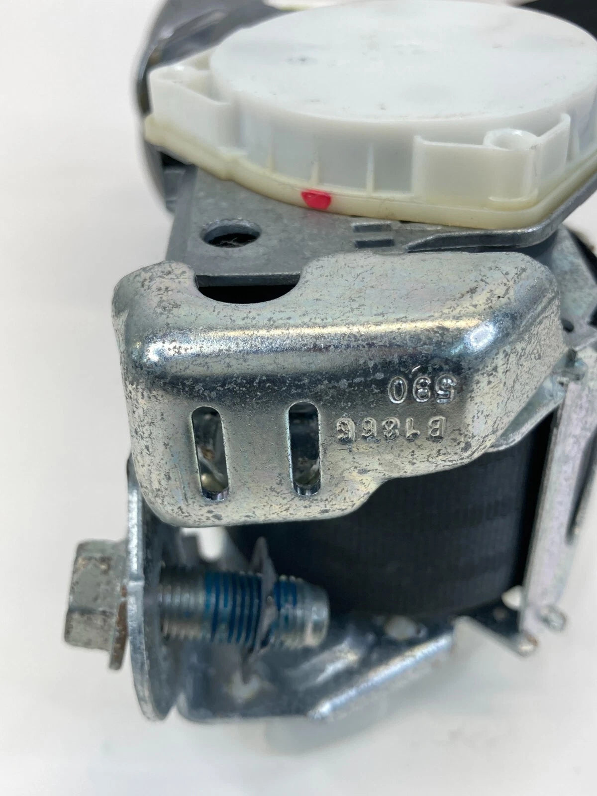 2013-2018 HYUNDAI SANTA FE SPORT FRONT RIGHT PASSENGER SEAT BELT RETRACTOR OEM