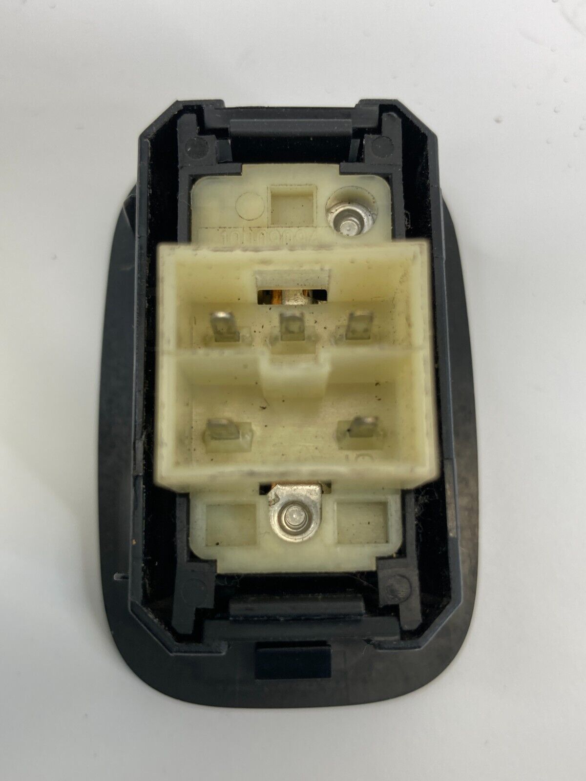 2009-2014 Volkswagen Routan Front Left Door Button Switch 1HX45DX9AE OEM