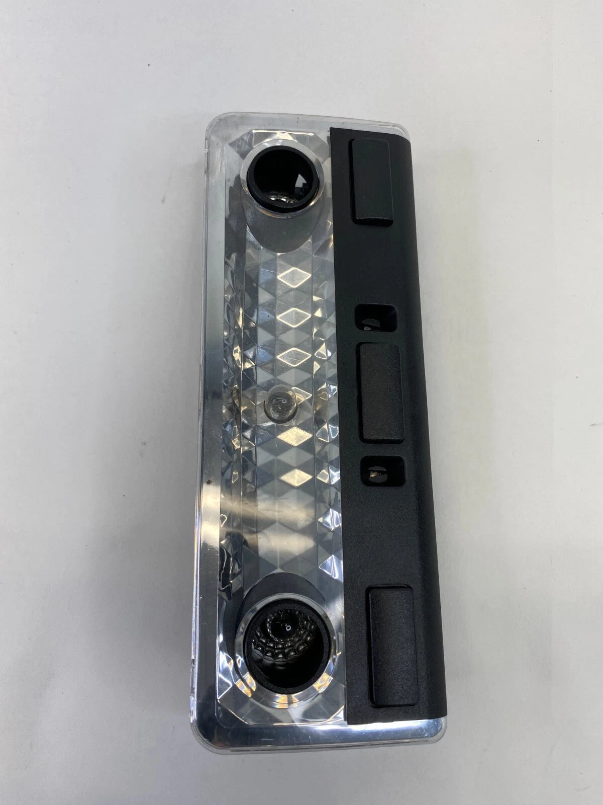 2004-2010 BMW X3 ROOF OVERHEAD CONSOLE DOME MAP LIGHT OEM