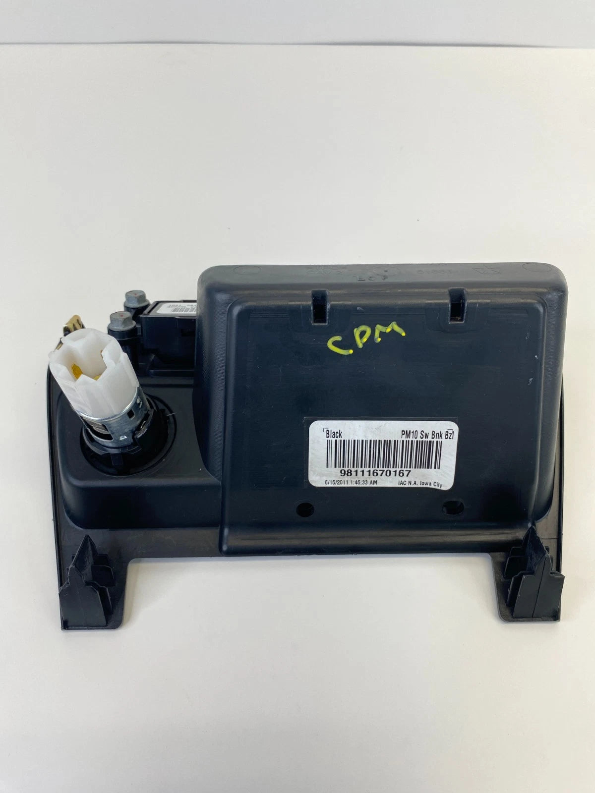 2010-2012 DODGE CALIBER DASH HAZARD TRACTION SWITCH STORAGE BEZEL OEM 68044102AB