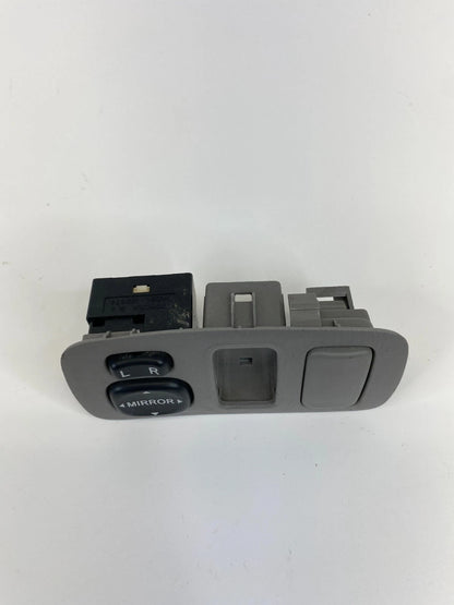 2004-2010 TOYOTA SIENNA DASH MIRROR CONTROL SWITCH BUTTON 183574 OEM