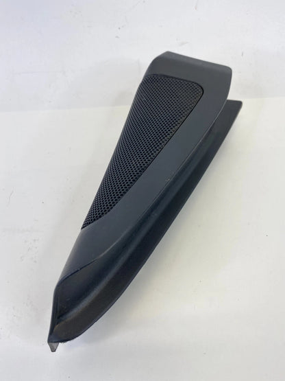 2004-2009 TOYOTA PRIUS FRONT RIGHT PASSENGER TWEETER SPEAKER W/ COVER 6749147020