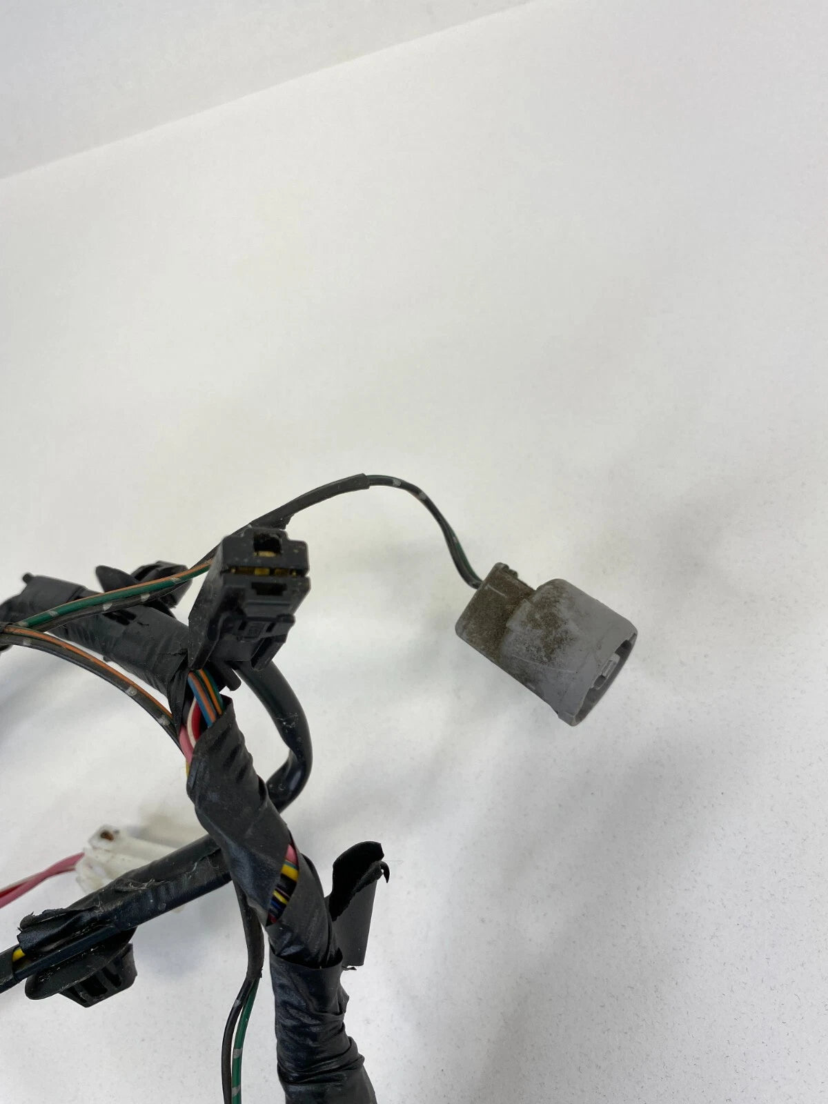 2007 2008 MITSUBISHI ENDEAVOR REAR TRUNK TAILGATE WIRING WIRE HARNESS 8512A681