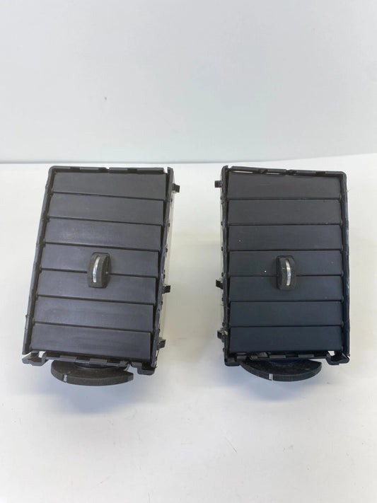 2008-2010 CHRYSLER 300 CENTER DASH LEFT & RIGHT A/C AIR VENT OUTLET DUCT GRILLE