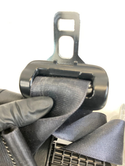 2016-2020 KIA SORENTO RIGHT PASSENGER SIDE SEAT BELT BUCKLE RETRACTOR ASSEMBLY