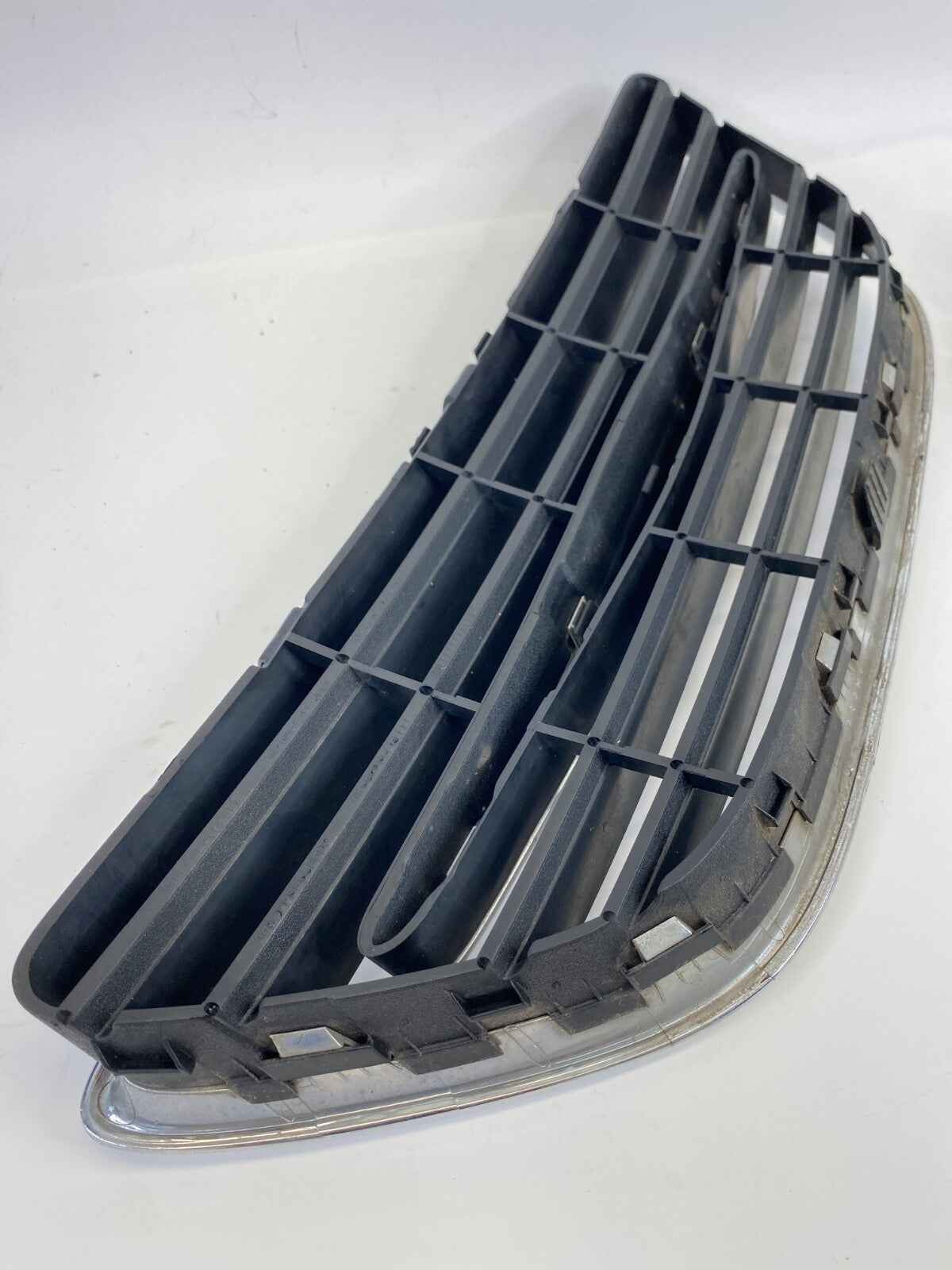 2003-2007 Saab 9-3 Sedan Front Bumper Radiator Center Grille Set of 3 12787225