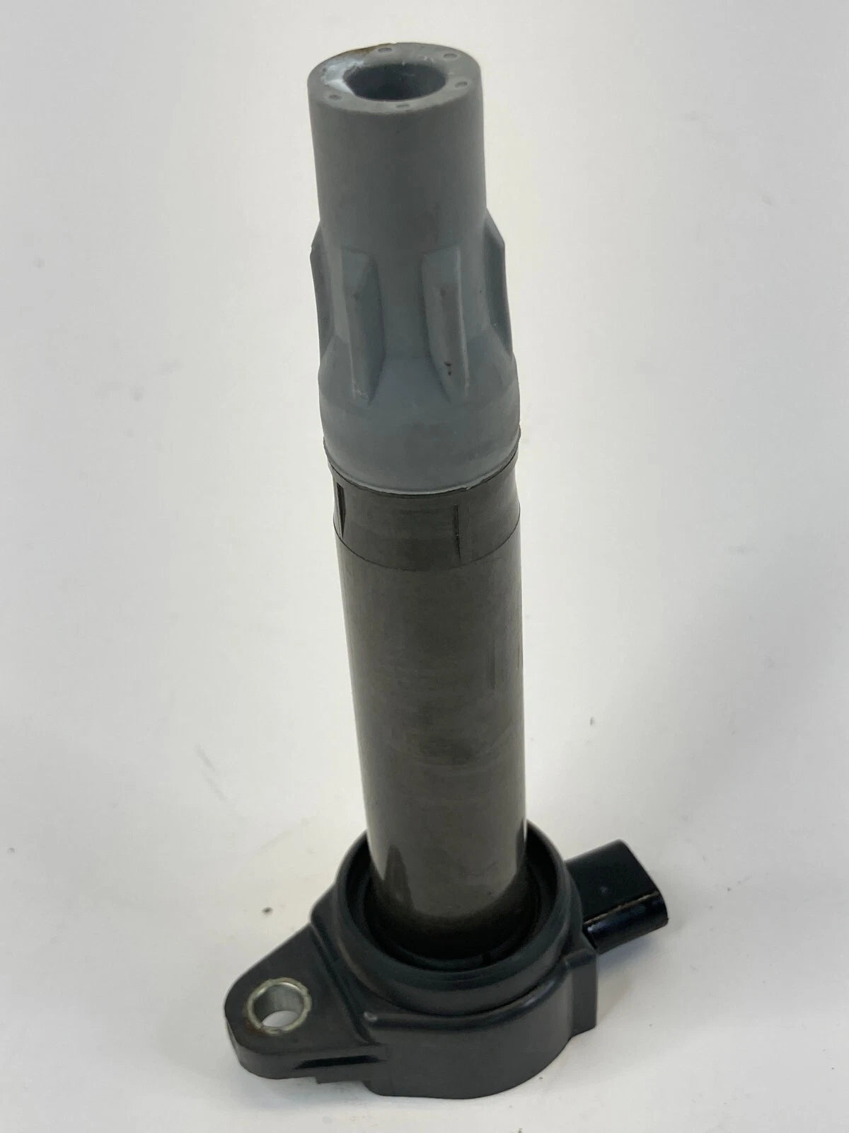 2009 2010 VOLKSWAGEN ROUTAN 4.0L V6 IGNITION COIL ASSY 04606869AB OEM