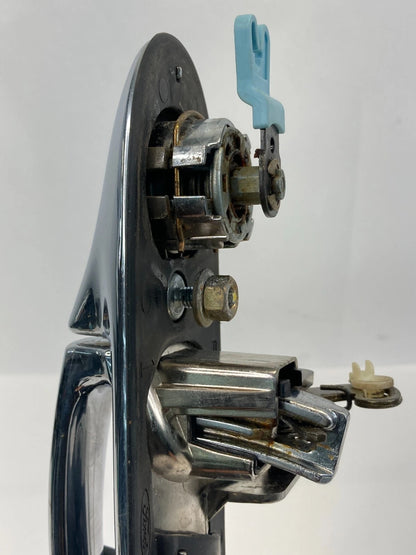 1998-2002 LINCOLN TOWN CAR FRONT LEFT DRIVER SIDE EXTERIOR DOOR HANDLE ASSEMBLY