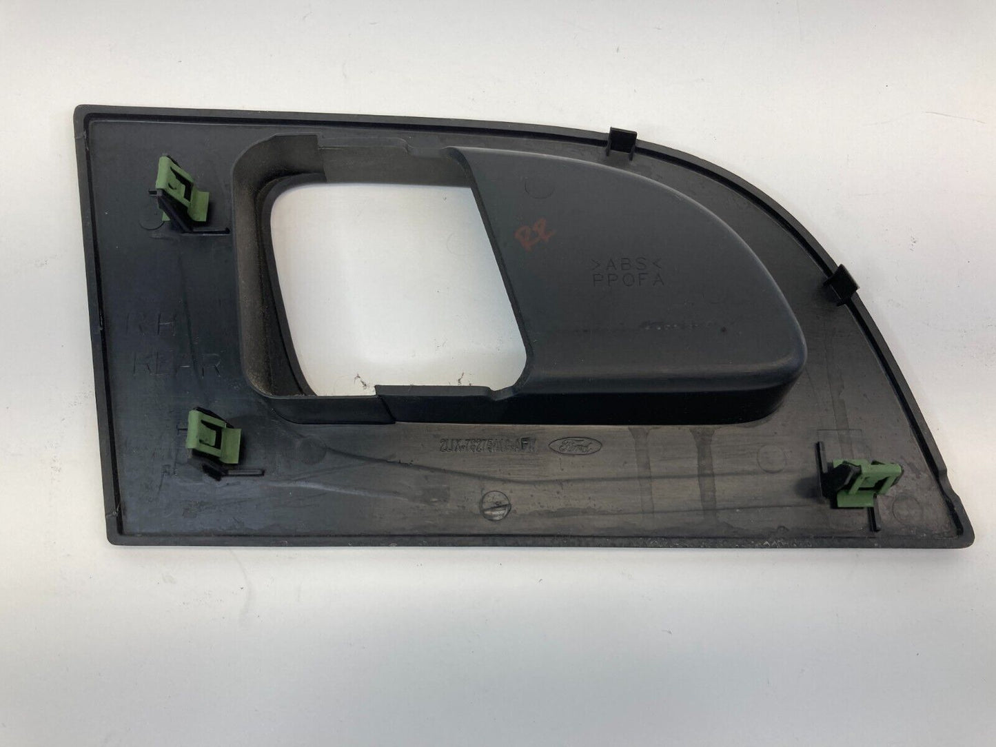 03-06 Ford Expedition Rear Right Inner Door Handle Cover Bezel 2LIX78275A18AFW