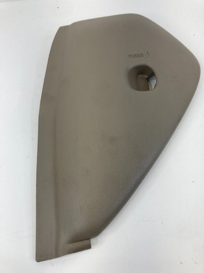 2000-2005 Chevrolet Monte Carlo Dash Left Side Fuse Box Cover Trim Cap 10311549