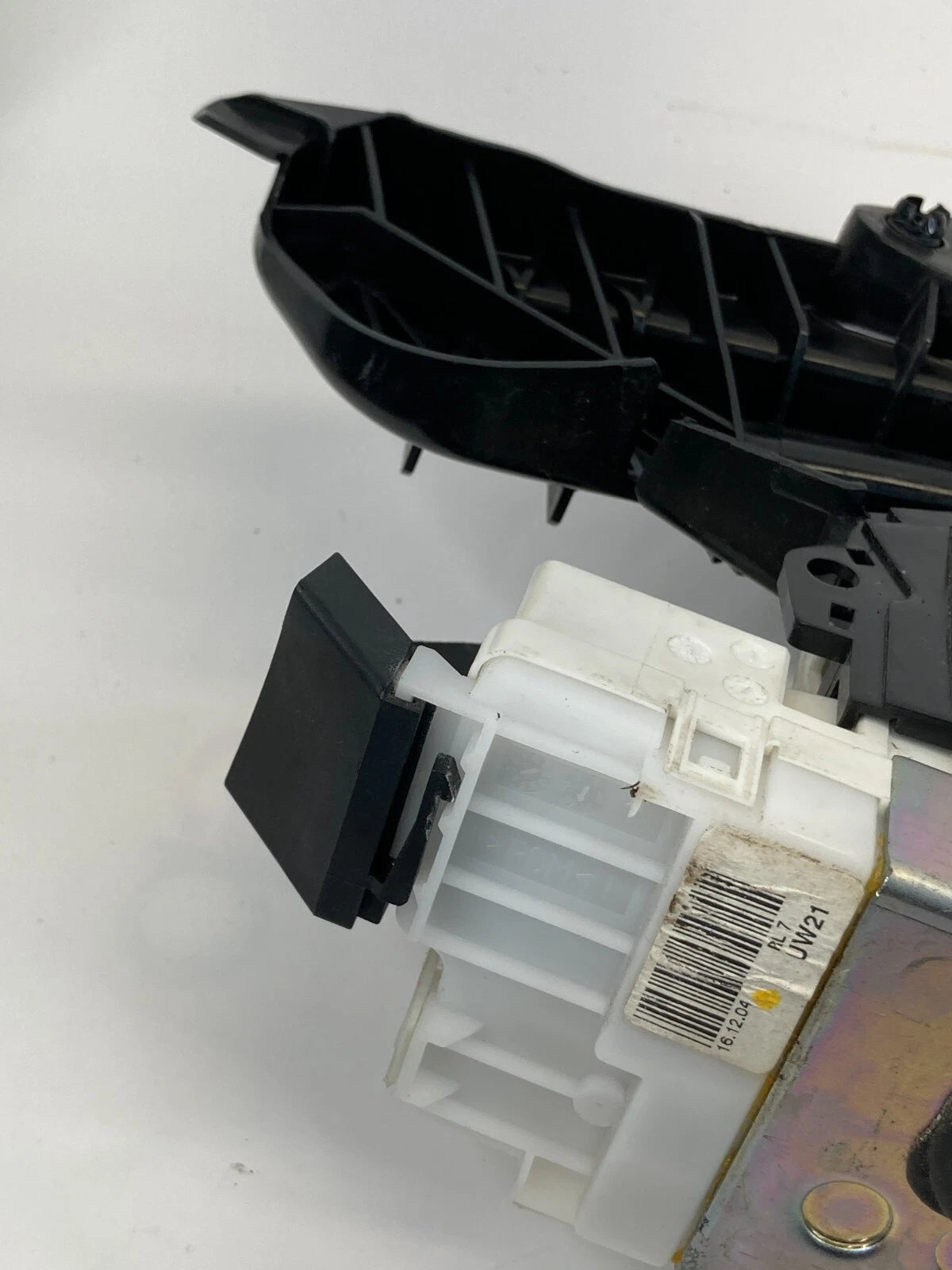 2006 2007 MERCEDES ML500 06-09 ML350 REAR LEFT DOOR LOCK LATCH A1697302335