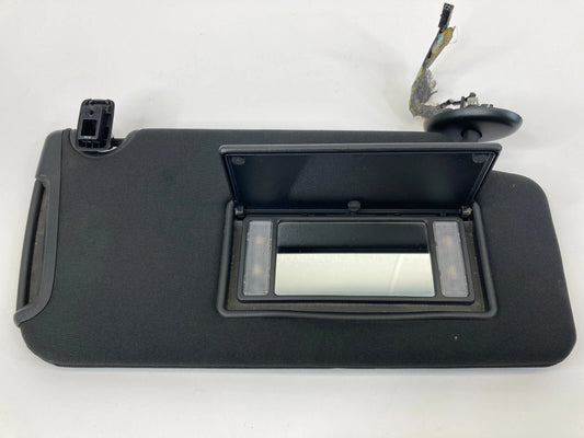 11-14 DODGE CHARGER RIGHT PASSENGER SIDE SUNVISOR SUN VISOR W ILLUMINATION OEM