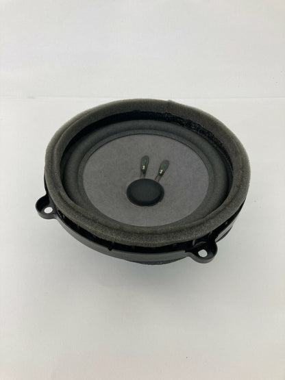 2009 2010 Saturn Outlook Front Right Side Door Sound System Audio Speaker OEM