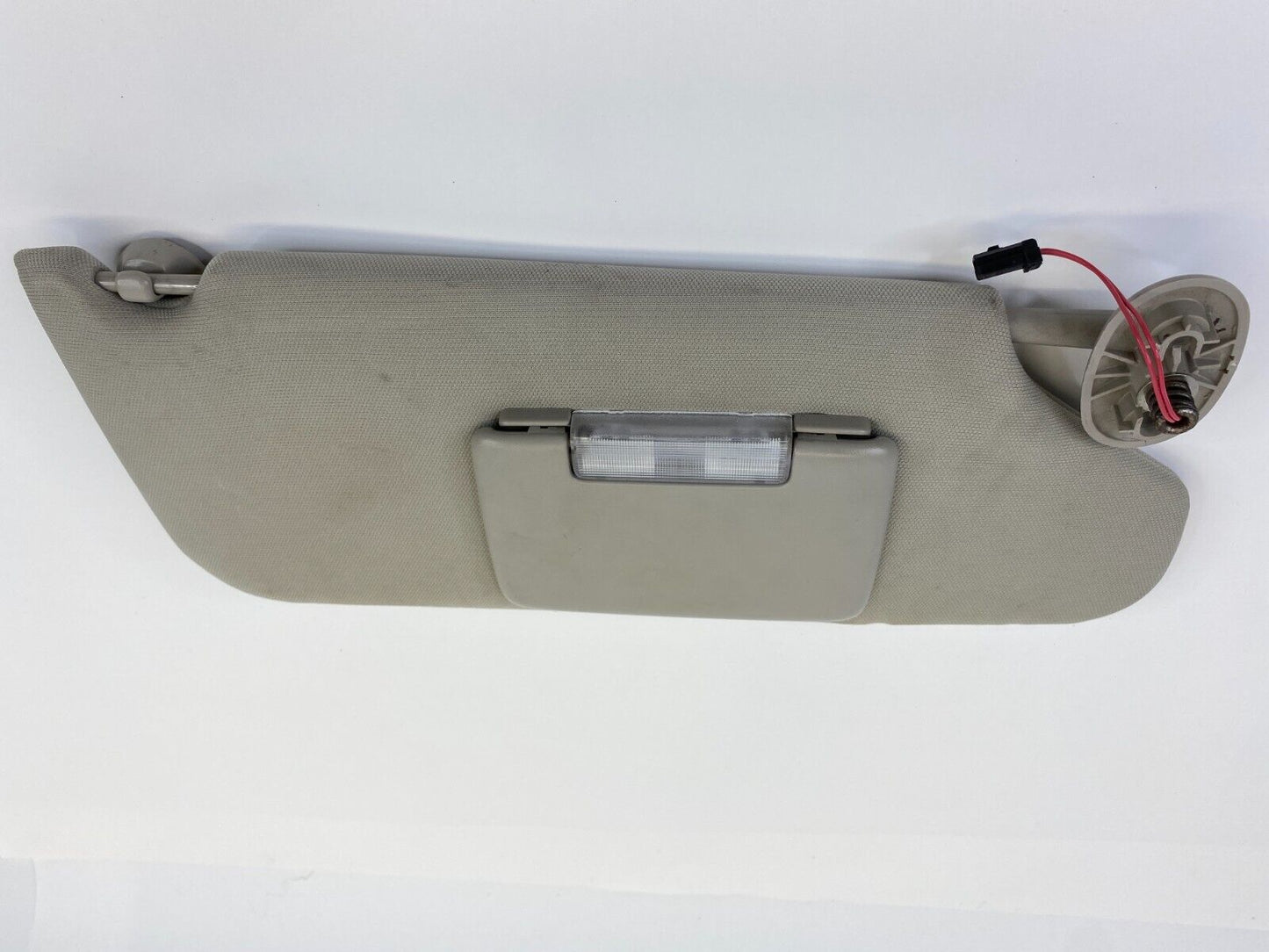 05-10 Jeep Grand Cherokee Right Passenger Side Sunvisor Sun Visor w/ Light OEM