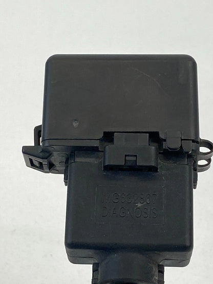 2011-2014 HYUNDAI SONATA 2.4L DIAGNOSTIC PLUG PORT SOCKET CONNECTOR MG632867