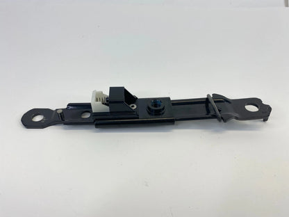 11-16 HYUNDAI ELANTRA FRONT LEFT DRIVER SIDE SEAT BELT HEIGHT ADJUSTER OEM