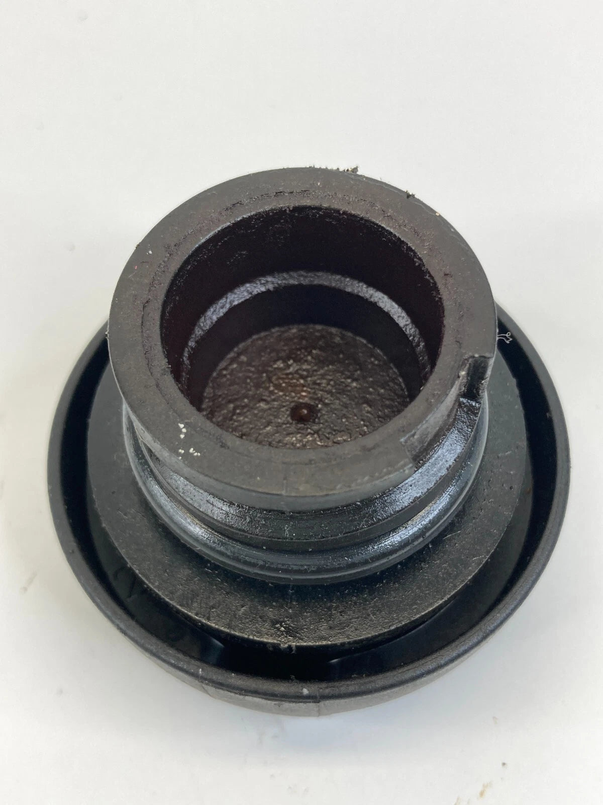 2006-2011 CADILLAC CTS 3.6L AT ENGINE OIL FILLER CAP LID TOP COVER SAE 5W-30 OEM