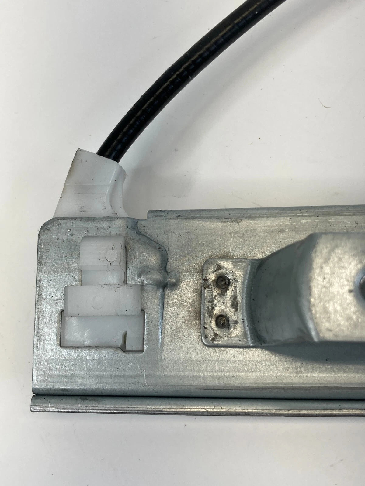 2004-2012 MITSUBISHI GALANT REAR RIGHT PASSENGER WINDOW REGULATOR & MOTOR OEM