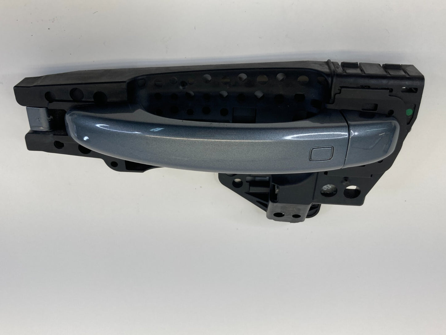 2009-2016 Audi A4 Quattro Rear Left Side Exterior Outside Door Handle 8T0837885