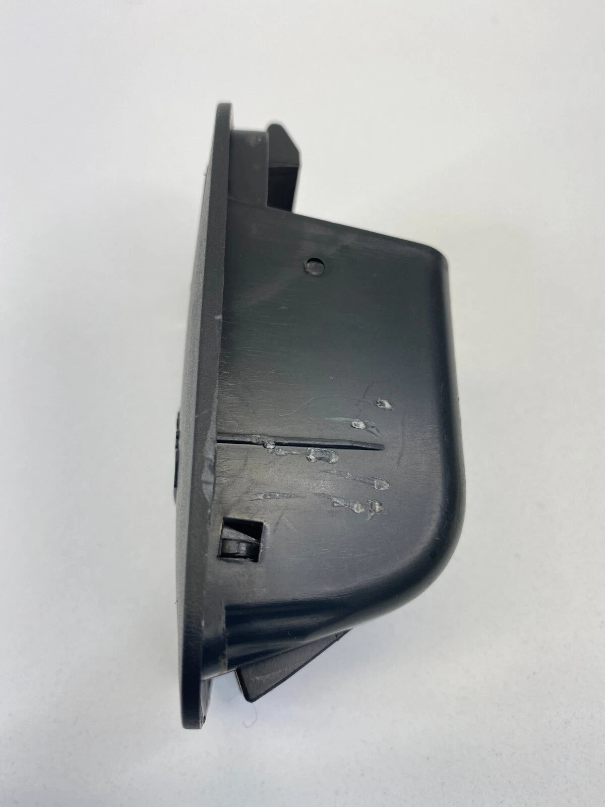 2006-2013 CHEVROLET IMPALA REAR DECK CHILD SEAT LOWER ANCHOR COVER TRIM 15795997