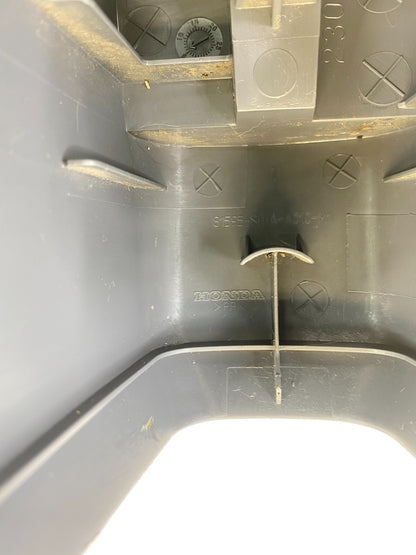 05-10 Honda Odyssey Front Seat Side Panel Cover Trim Cap 81595-SHJA-A010-M1 OEM