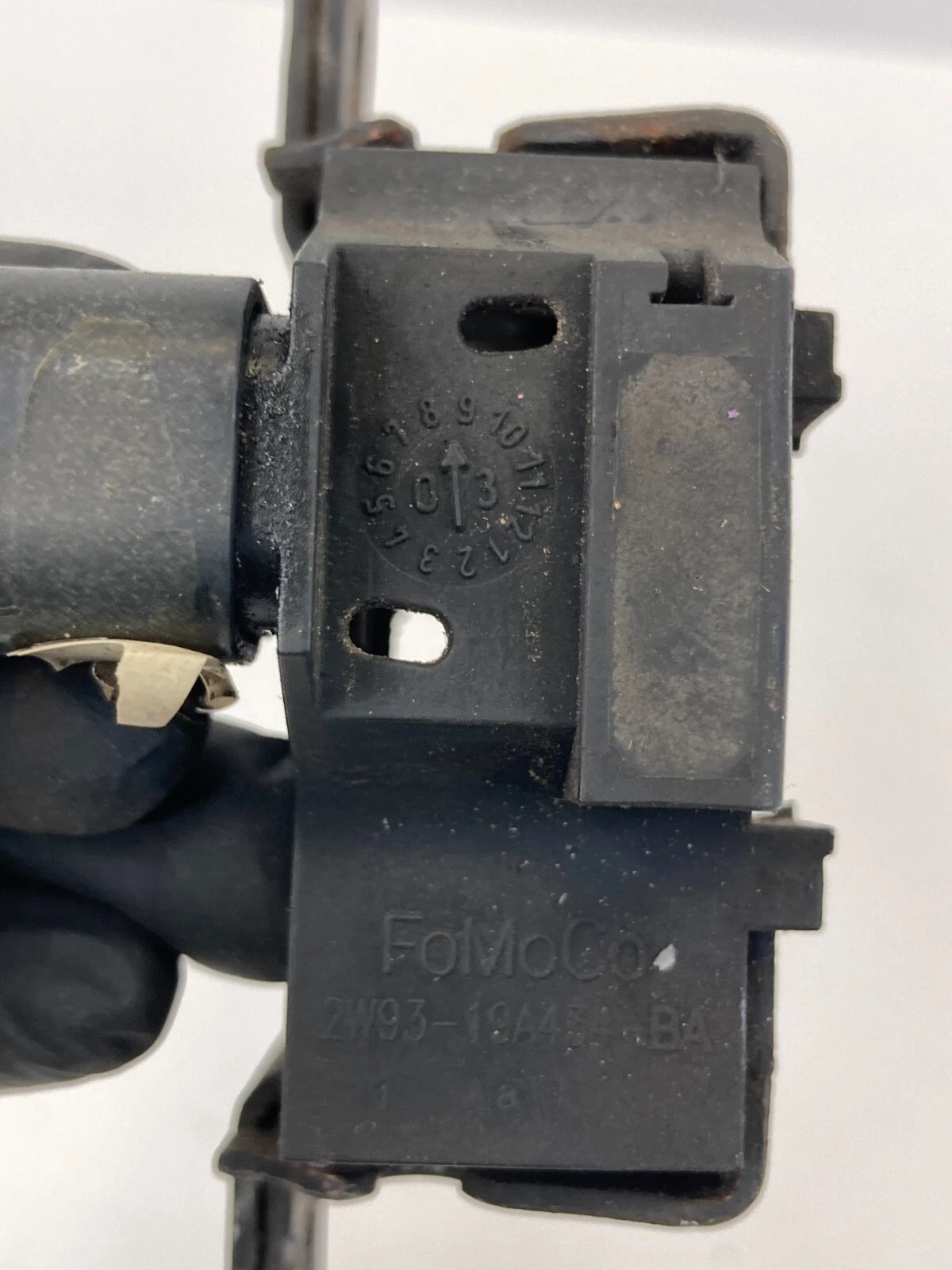 06-13 RANGE ROVER SPORT FRONT HOOD RIGHT SIDE LOCK LATCH RELEASE FFS500020 OEM