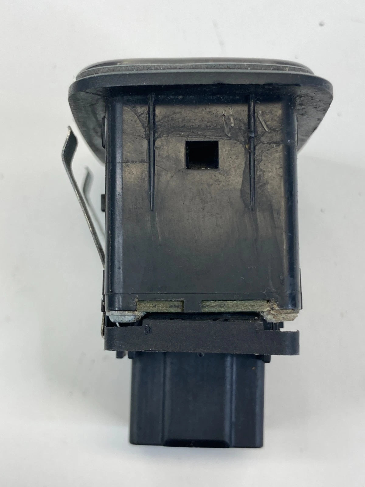 2008-2012 JEEP LIBERTY REAR LEFT DOOR POWER WINDOW SWITCH 04602531