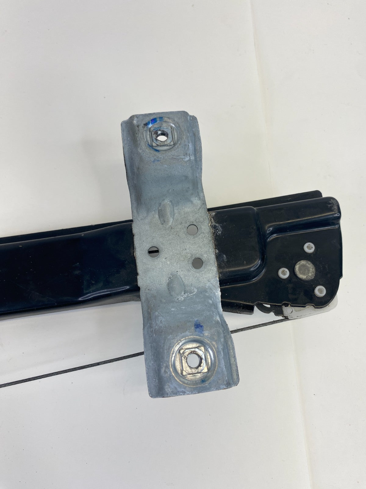 2008-2012 Buick Enclave Front Right Passenger Door Window Motor w/ Regulator