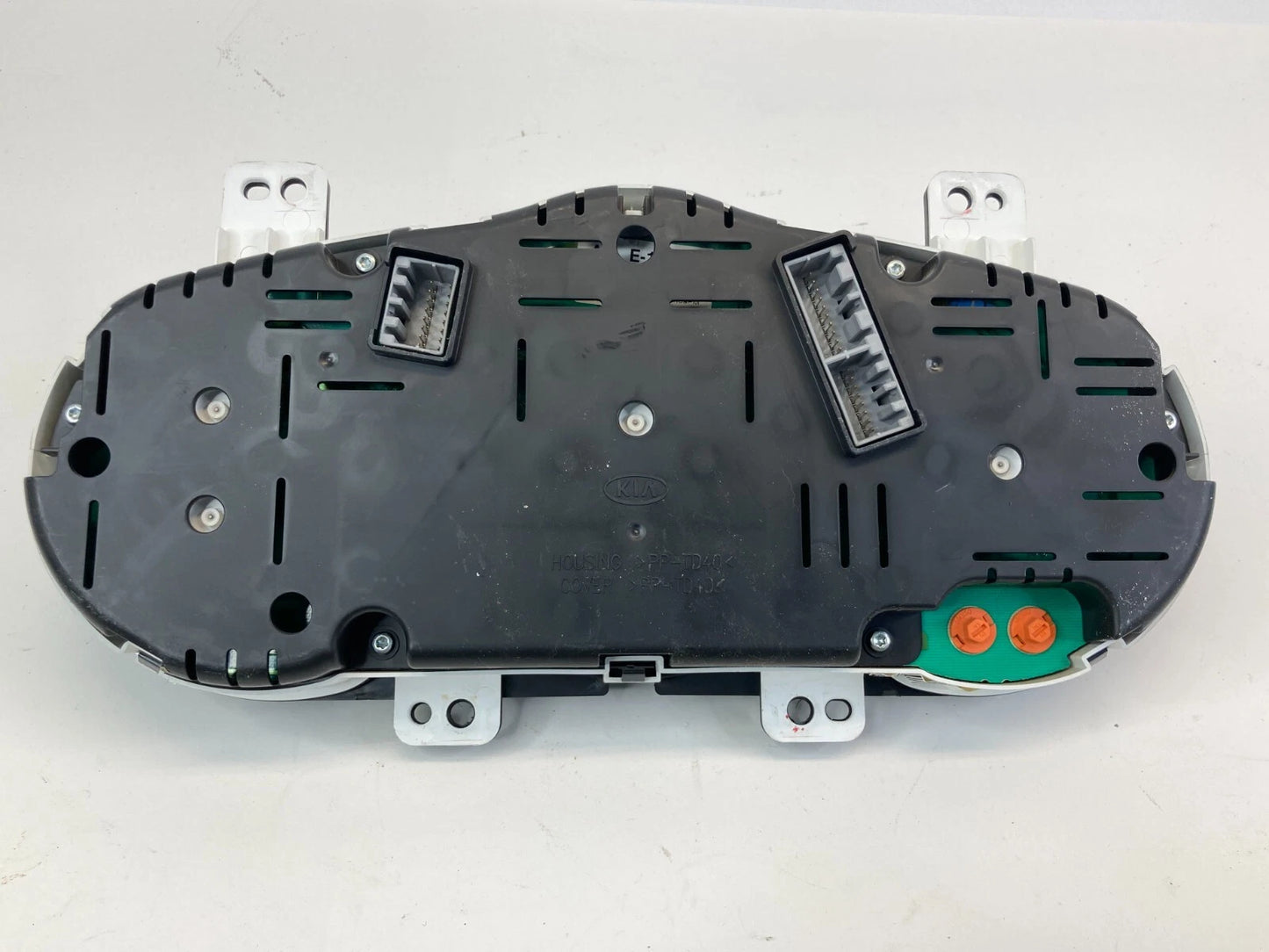 10 11 KIA SOUL INSTRUMENT CLUSTER SPEEDOMETER GAUGES 210K MILES 94001-2K315 OEM