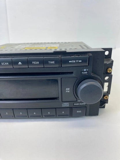 2005-2006 CHRYSLER 300 RADIO AM FM CD PLAYER RECEIVER P05064030AM OEM FACTORY