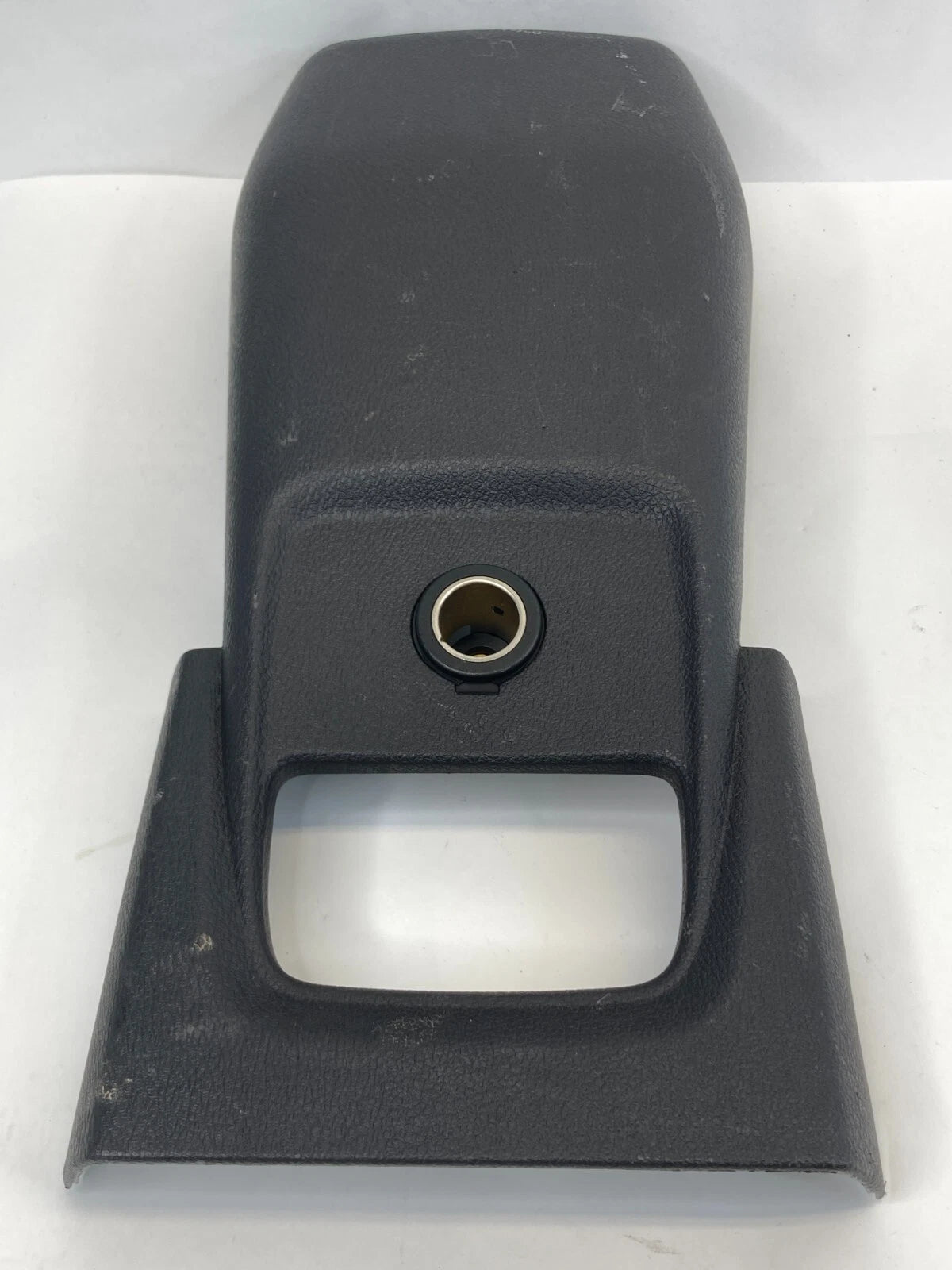 2014-2018 FORD TRANSIT CONNECT REAR CENTER CONSOLE POWER OUTLET TRIM PANEL COVER