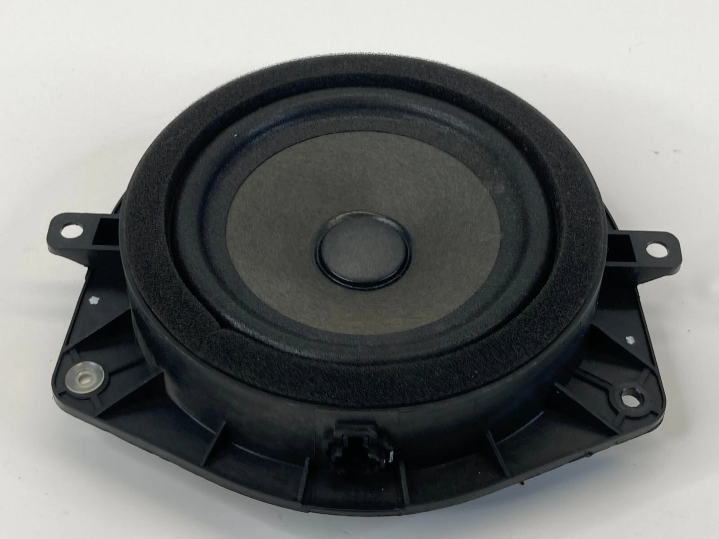 2012 2013 2014 2015 2016 2017 HYUNDAI ACCENT DOOR AUDIO SPEAKER 96330-1R000 OEM