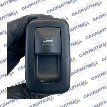 2010 2011 Chrysler Town & Country Rear Right Power Window Switch Assembly OEM