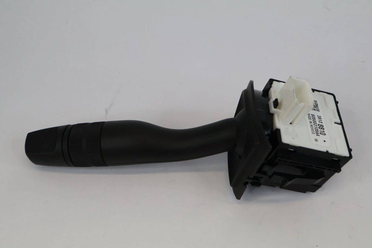 2017-2019 CHEVY CRUZE HATCHBACK FRONT & REAR WINDSHIELD WIPER SWITCH 39128810
